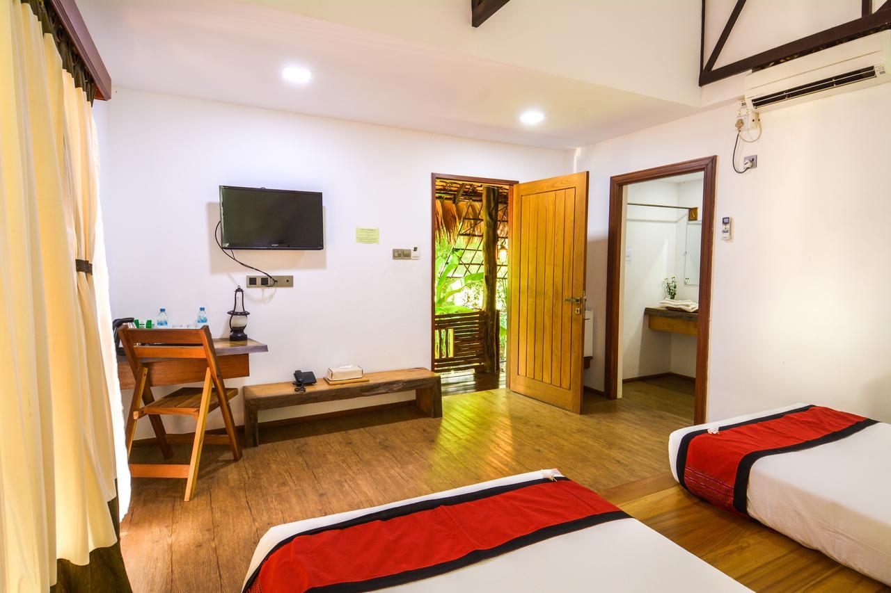 Hotel Queen Jamadevi Mawlamyine Exterior photo